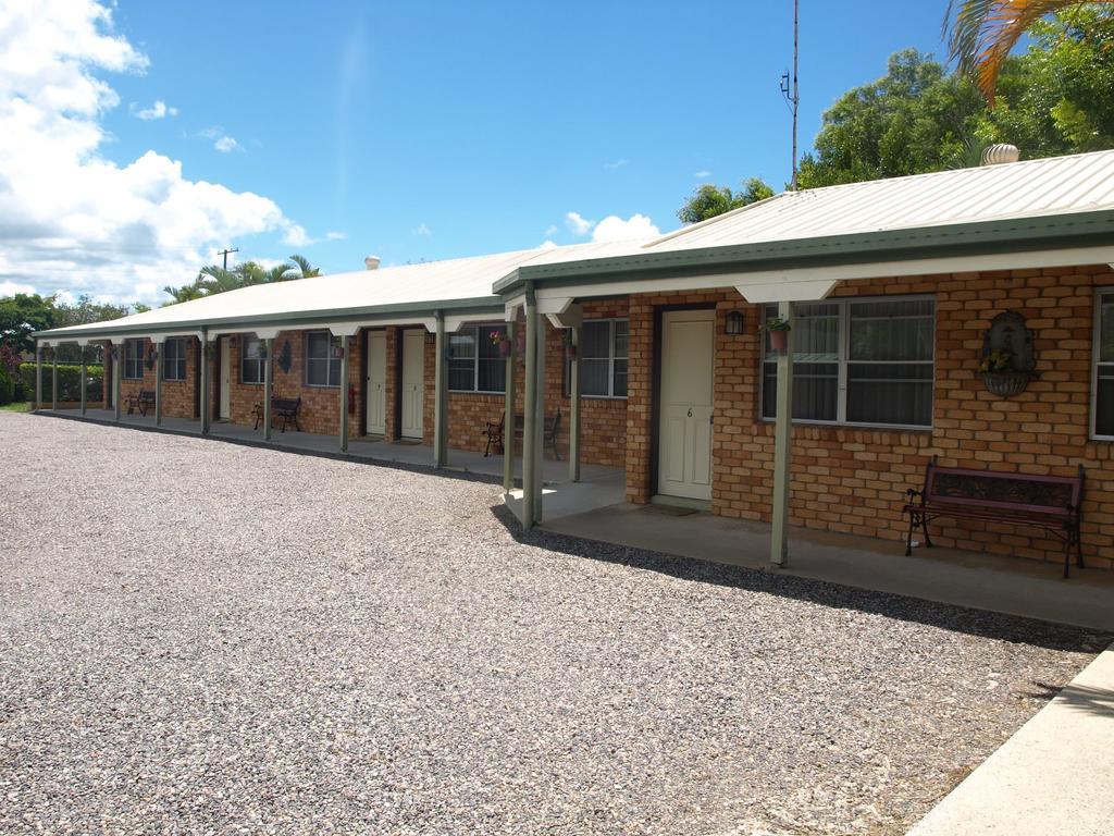 Pacific Paradise Airport Motel Bagian luar foto